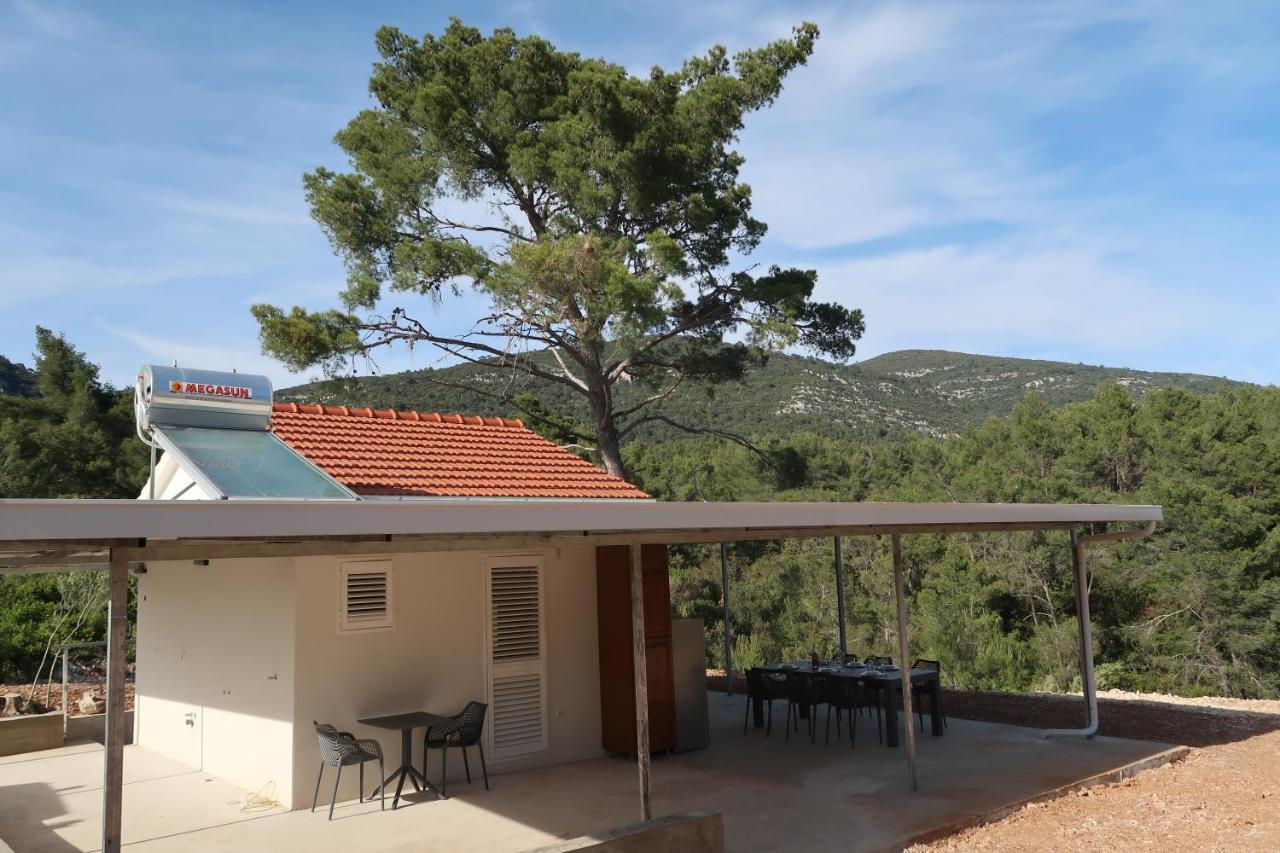 Robinson Olive Tree Huts Villa Čara Eksteriør billede